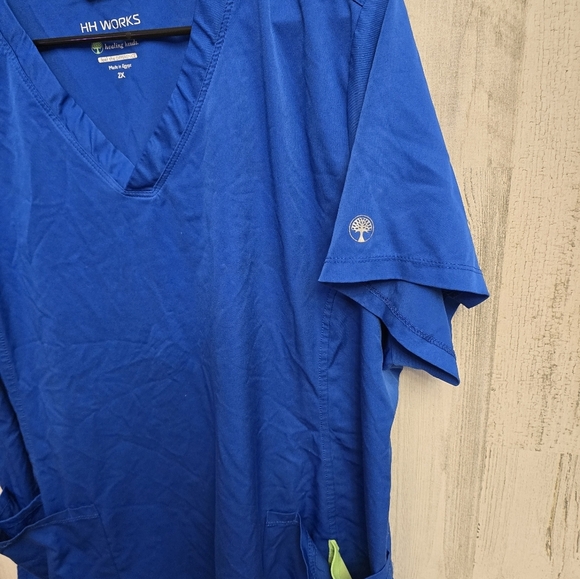HH Works By Healing Hands Royal Blue Scrub Top Womens Plus Size 2X - Picture 2 of 9